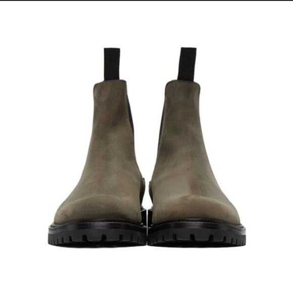 Common Projects Winter Lug Tread Boots (khaki, 44) - Picture 3 of 4